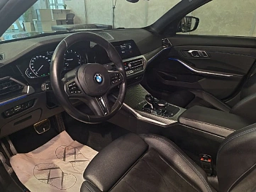 BMW 3 серии, 2020г, полный привод, автомат