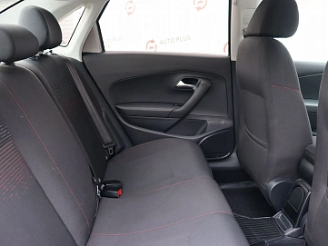 Volkswagen Polo, 2017г, передний привод, автомат