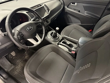 Kia Sportage, 2012г, передний привод, механика
