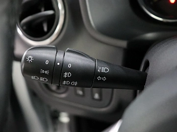 Renault , 2021г., передний привод, автомат