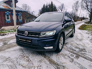 Volkswagen Tiguan, 2017г., передний привод, робот