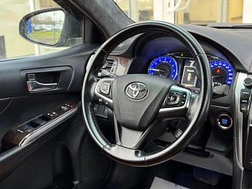 Toyota Camry, 2017г, передний привод, автомат