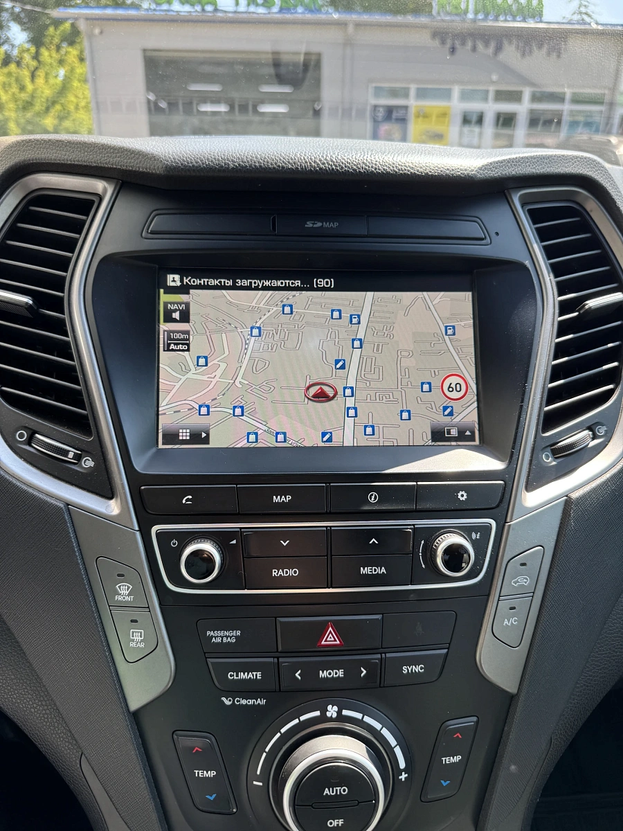 Hyundai Santa Fe, 2015г., полный привод, автомат