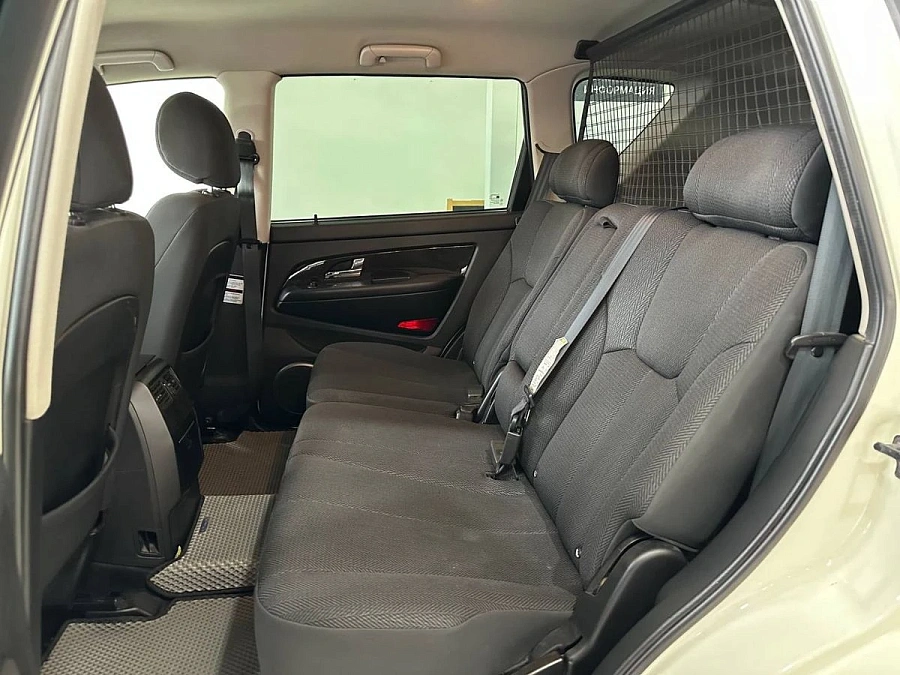 SsangYong Rexton, 2014г., полный привод, автомат