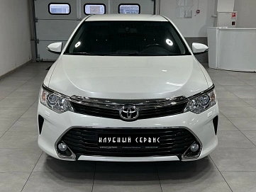 Toyota Camry, 2016г, передний привод, автомат