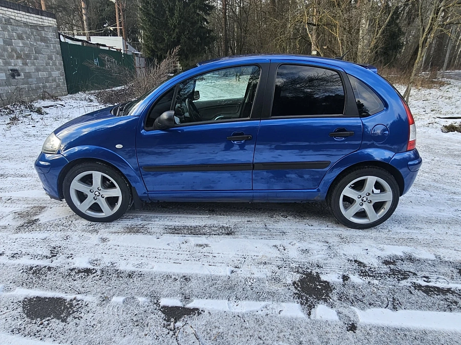 Citroen C3, 2004г., передний привод, автомат