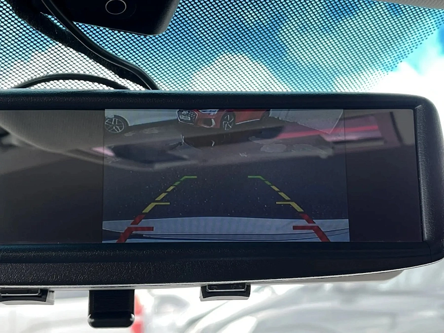 Volkswagen Polo, 2017г., передний привод, автомат