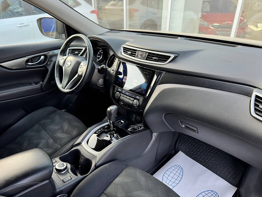 Nissan X-Trail, 2017г., полный привод, вариатор