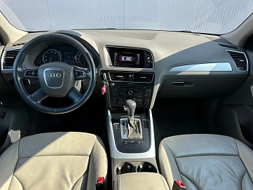 Audi Q5, 2010г, полный привод, робот