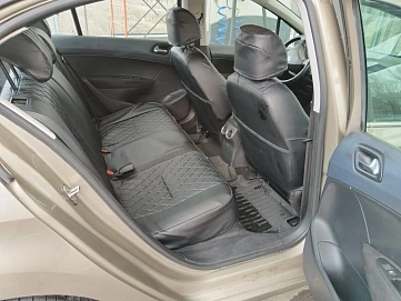 Peugeot 408, 2013г, передний привод, механика