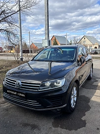 Volkswagen Touareg, 2015г, полный привод, автомат