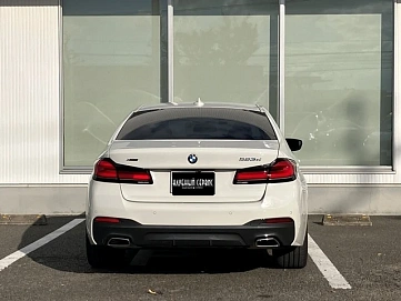 BMW 5 серии, 2022г, полный привод, автомат