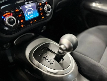 Nissan Juke, 2012г, передний привод, вариатор