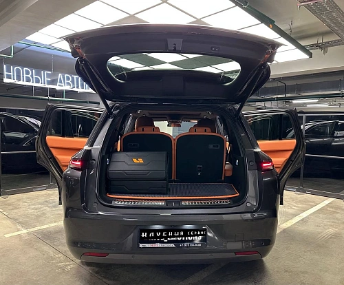 Lixiang L8, 2025г, полный привод, автомат