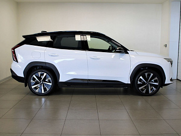 Geely Atlas, 2024г, передний привод, автомат