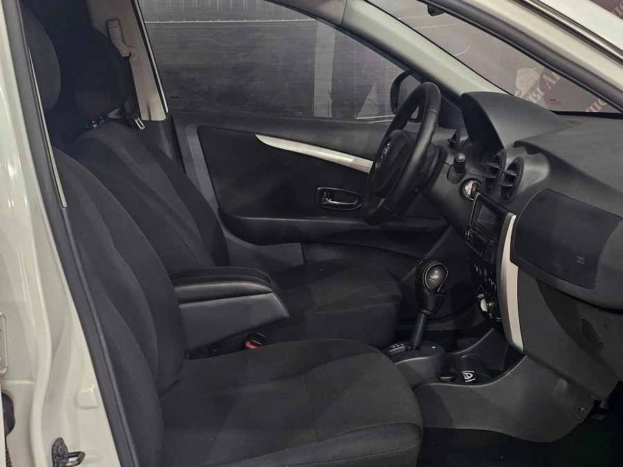 Nissan Almera, 2018г., передний привод, автомат