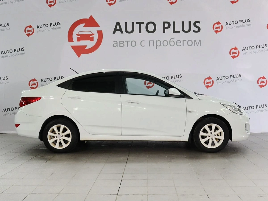 Hyundai Solaris, 2013г., передний привод, механика