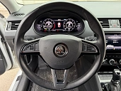Skoda Octavia, 2019г., передний привод, робот