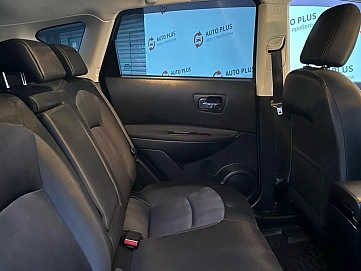 Nissan Qashqai, 2012г, передний привод, механика