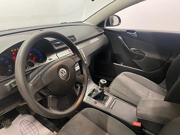 Volkswagen Passat, 2007г, передний привод, механика
