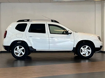 Renault Duster, 2018г, передний привод, автомат