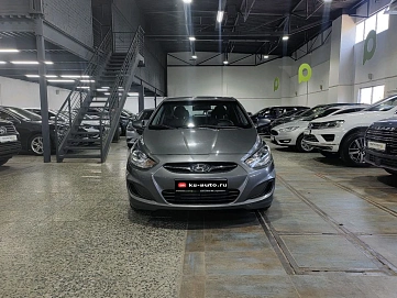 Hyundai Solaris, 2011г., передний привод, механика