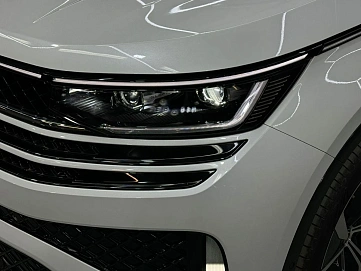 Volkswagen Tavendor, 2025г, полный привод, робот