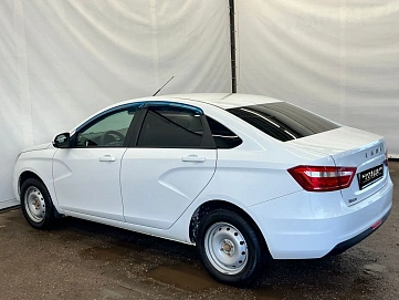 Lada (ВАЗ) Vesta, 2017г, передний привод, механика