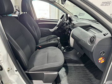 Nissan , 2018г., передний привод, механика