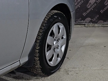 Hyundai Elantra, 2009г, передний привод, автомат