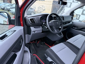 Opel Vivaro, 2019г, передний привод, механика