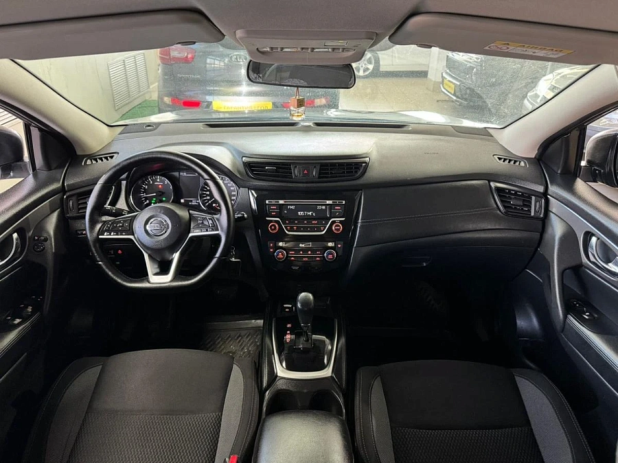 Nissan Qashqai, 2019г., передний привод, вариатор