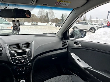 Hyundai Solaris, 2015г, передний привод, механика