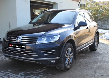 Volkswagen Touareg, 2016г, полный привод, автомат
