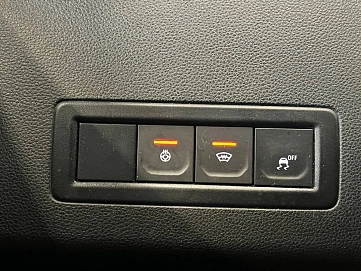 Renault Arkana, 2019г, передний привод, вариатор