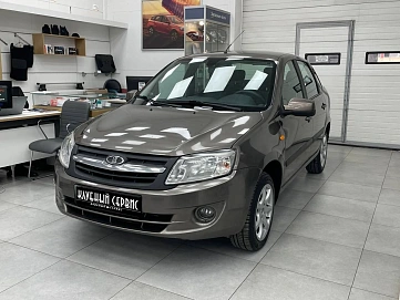 Lada (ВАЗ) Granta, 2013г, передний привод, автомат