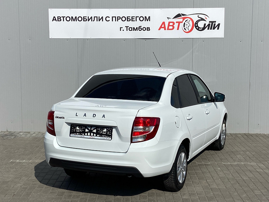 Lada (ВАЗ) Granta, 2023г., передний привод, механика