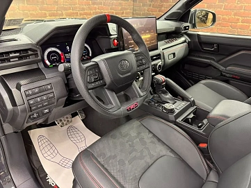 Toyota Tacoma, 2025г, полный привод, автомат