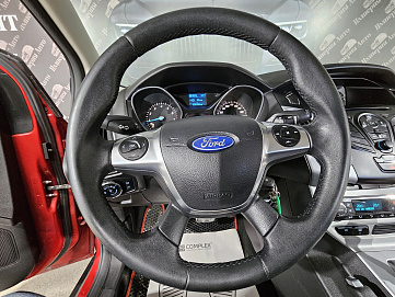 Ford Focus, 2013г, передний привод, робот