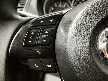 Mazda , 2013г., передний привод, автомат