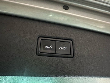 Volkswagen Tiguan, 2019г, полный привод, робот
