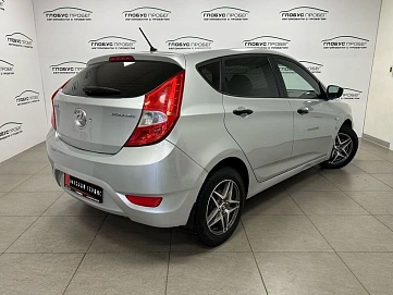 Hyundai Solaris, 2012г, передний привод, механика