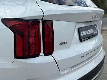 Kia Sorento, 2022г, полный привод, робот