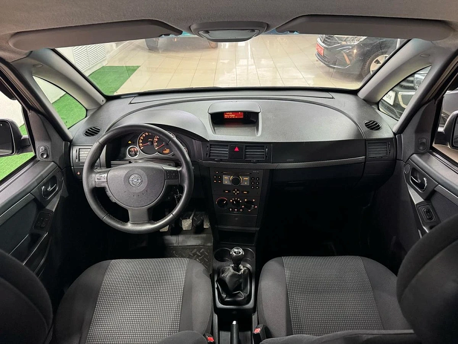 Opel Meriva, 2008г., передний привод, механика