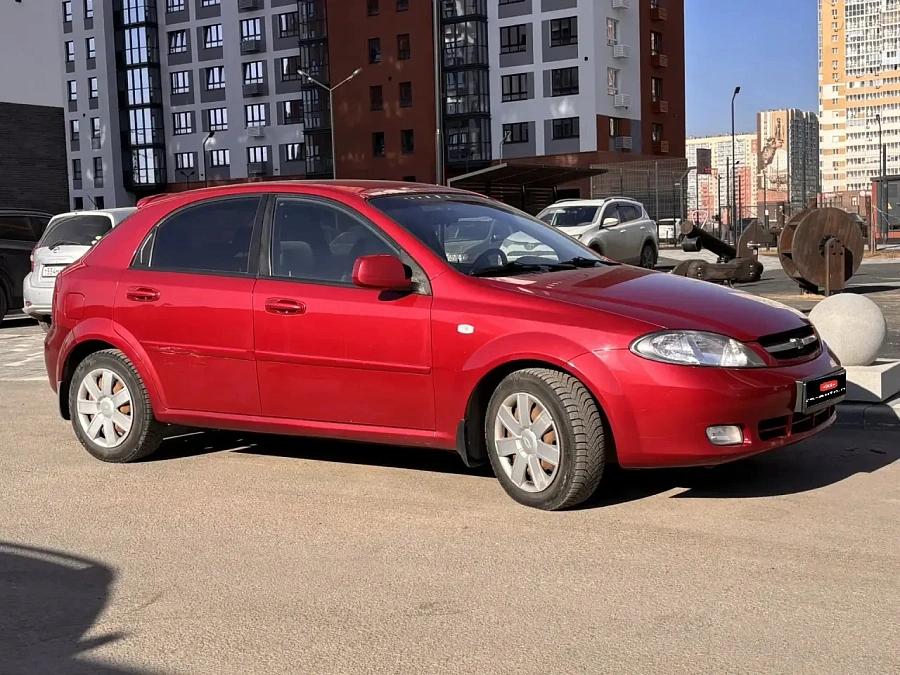 Chevrolet Lacetti, 2011г., передний привод, автомат