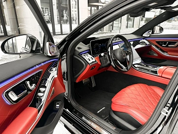 Mercedes-Benz S-Класс, 2023г, полный привод, автомат