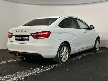 Lada (ВАЗ) Vesta, 2018г, передний привод, механика