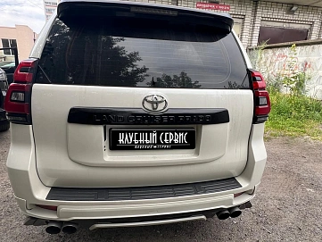 Toyota Land Cruiser Prado, 2010г, полный привод, автомат