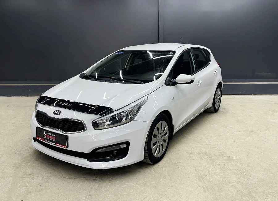 Kia Ceed, 2015г., передний привод, механика
