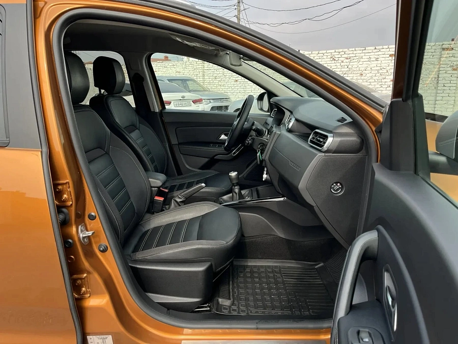 Renault Duster, 2021г., полный привод, механика